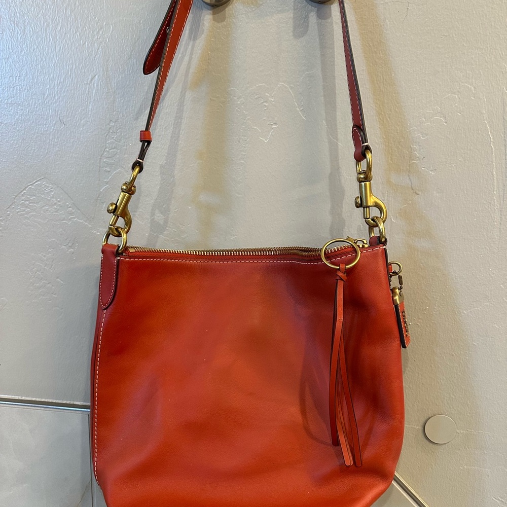 Coach Orange/Red Leather Shoulder Bag